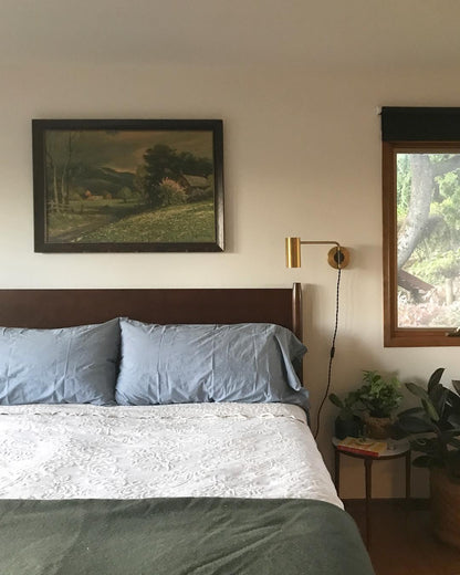 Envoy Swing Sconce | Brass | Wall Mount