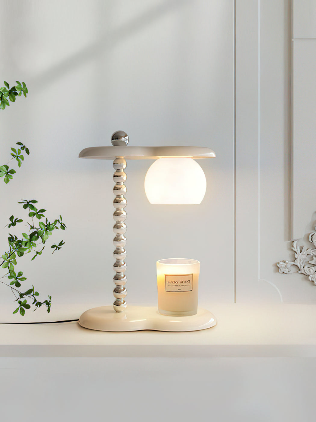 Everalda Table Lamp | Metal & Glass | Green+Red, Red+Black, Beige+Black, Beige