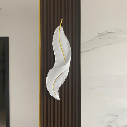 Feather Wall Lamp | Resin | Gold, White
