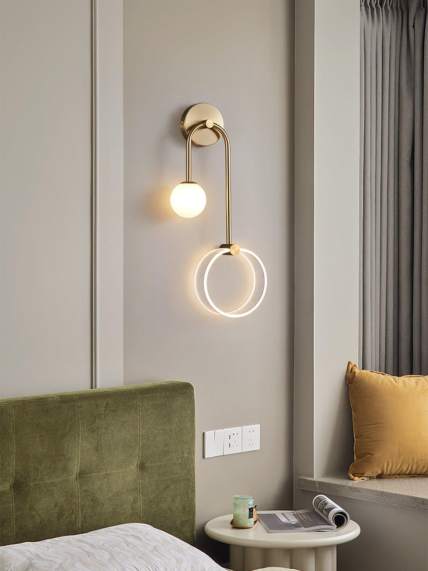 Ferra LED Wall Light | Brass, Acrylic, Aluminum | Set of 2