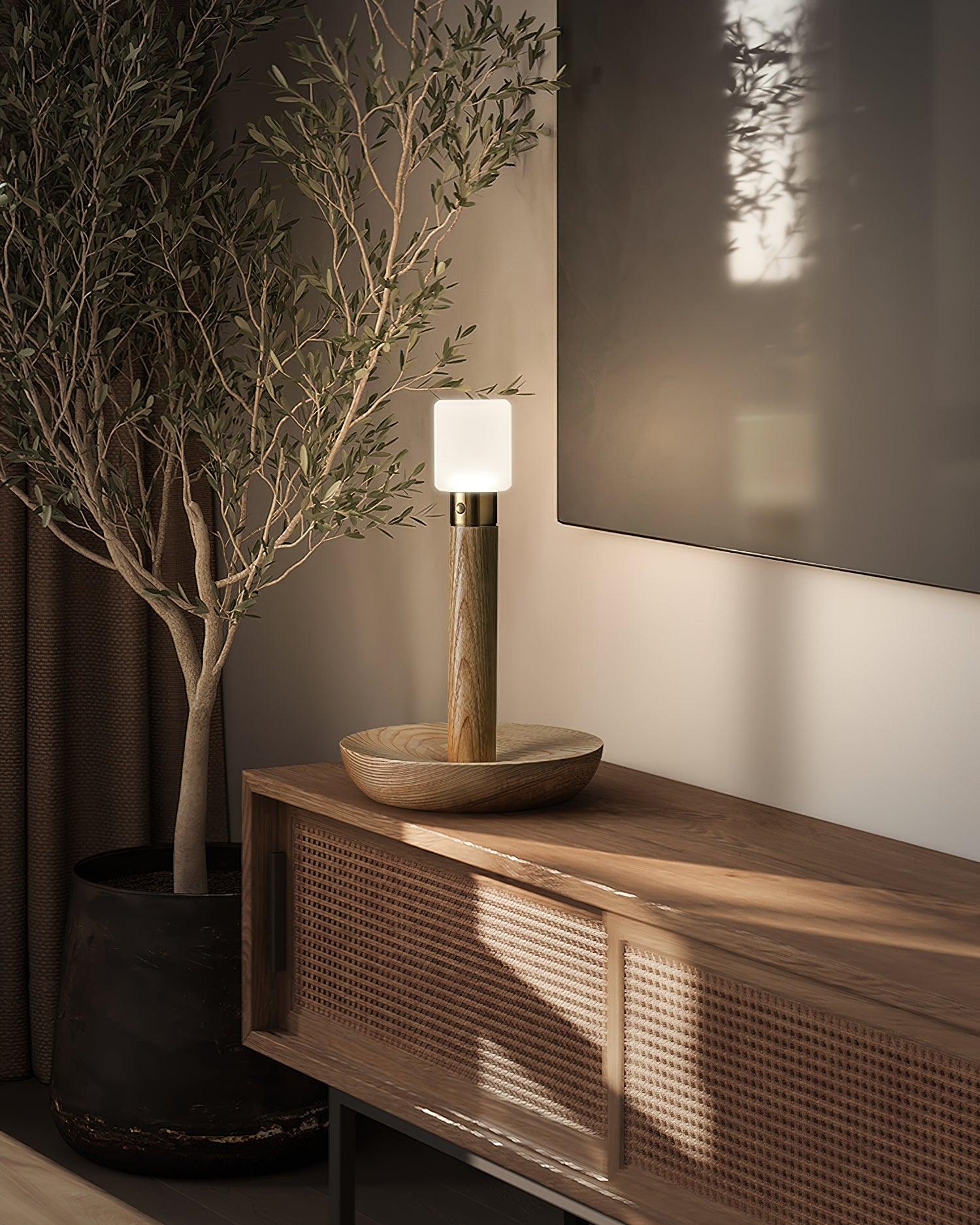 Fire Stick Table Lamp | Solid Wood | Black