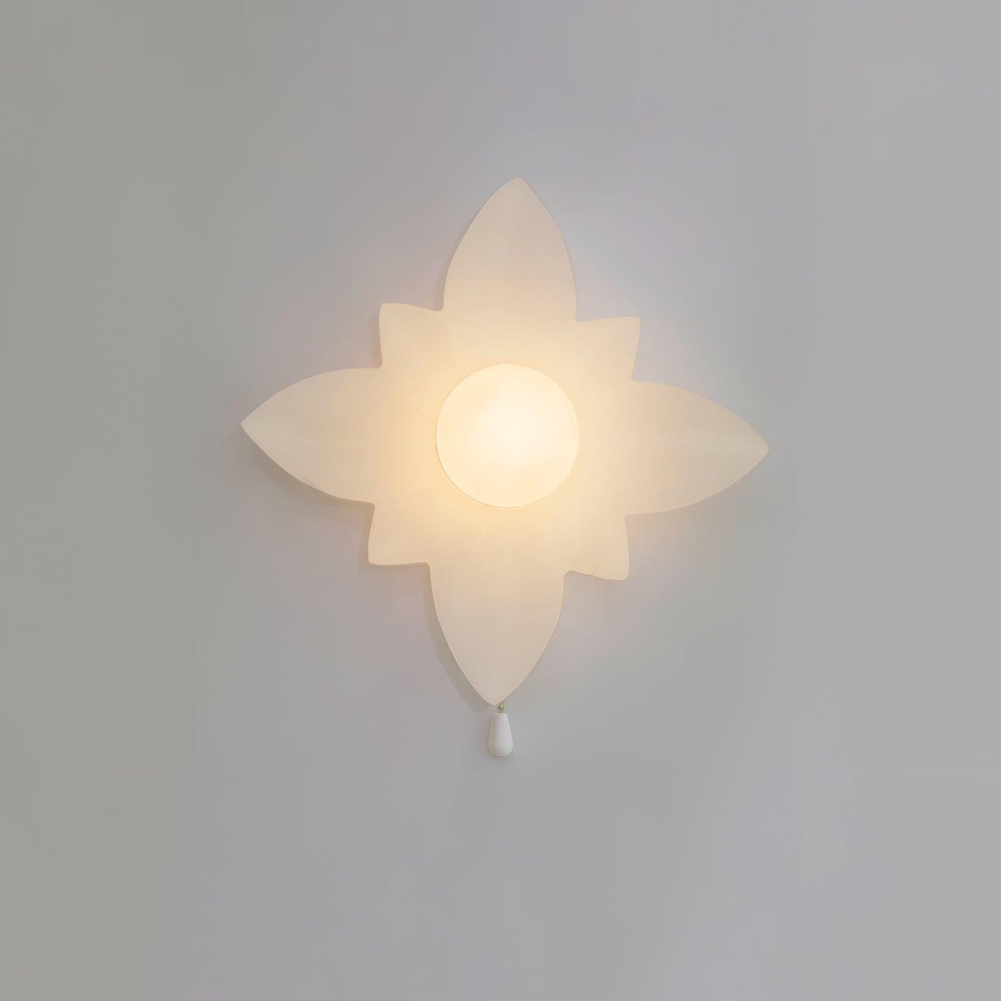Flowers Wall Lamp | Resin & PC | White