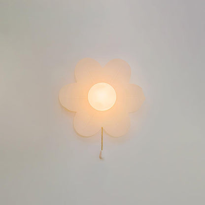 Flowers Wall Lamp | Resin & PC | White