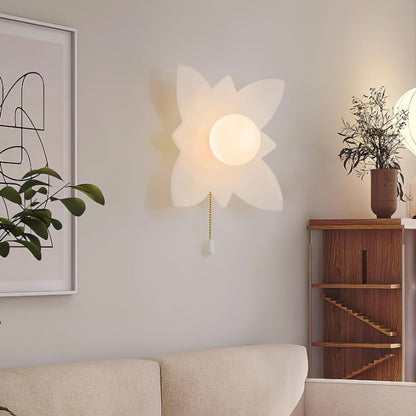 Flowers Wall Lamp | Resin & PC | White