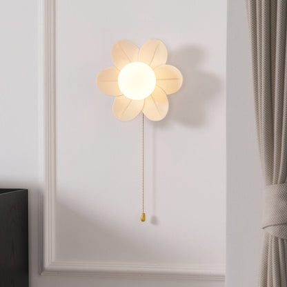 Flowers Wall Lamp | Resin & PC | White