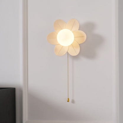 Flowers Wall Lamp | Resin & PC | White