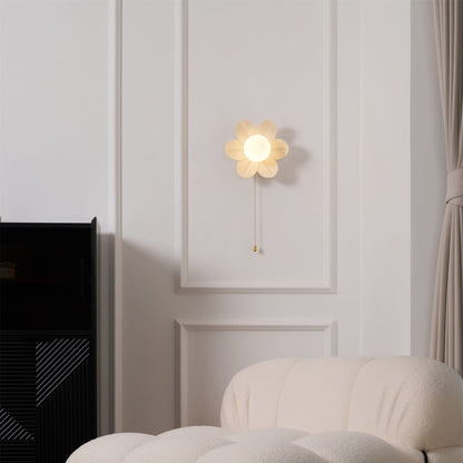Flowers Wall Lamp | Resin & PC | White