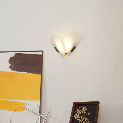 Fly Gaby Wall Lamp | Alabaster & Metal | White