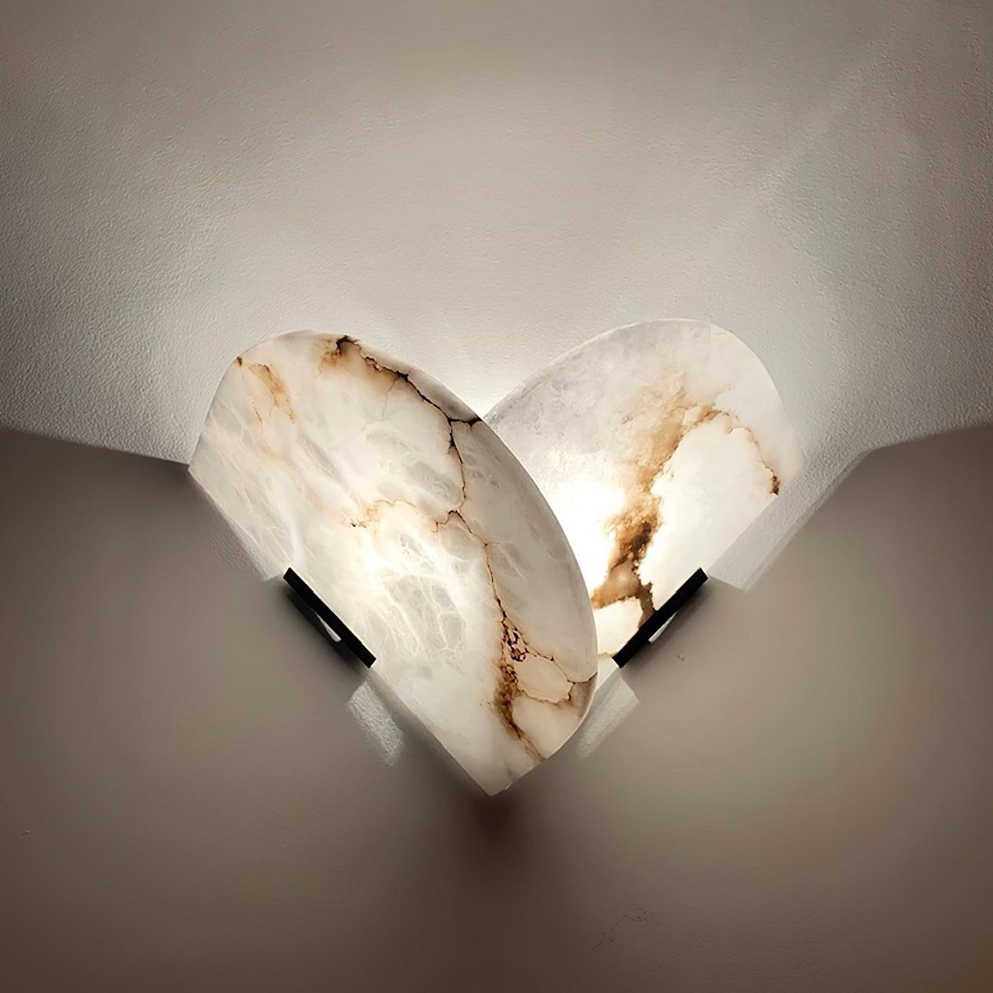 Fly Gaby Wall Lamp | Alabaster & Metal | White