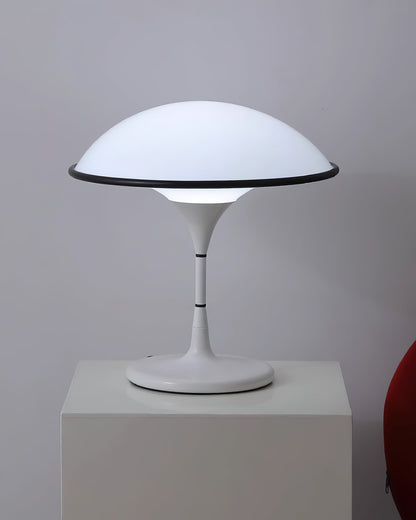 Fontana Table Lamp | Metal and Acrylic | Black or White