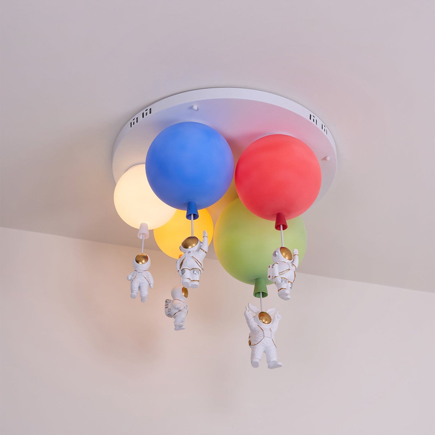 Frosted Balloon Ceiling Lamp | Acrylic | White