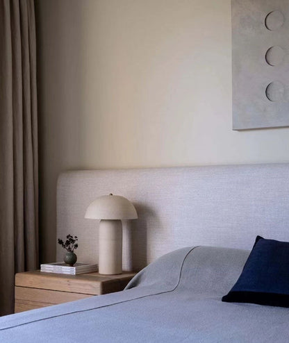 Fungi Glow Table Lamp | Ceramic | Beige & Gold