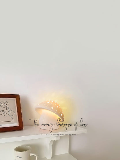 Fungo Table Lamp | Ceramic | White