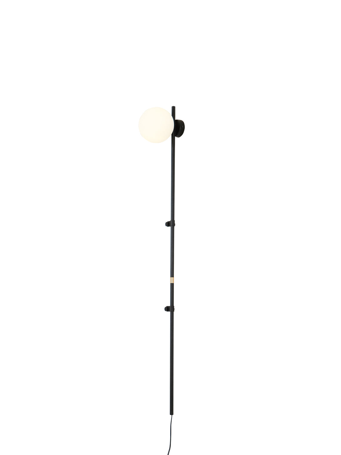 Funiculi Wall Lamp | Plug In | White or Black