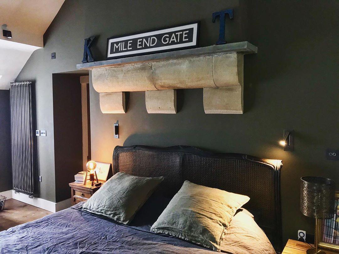Folded Back Bedside Wall Lamp | Aluminum Alloy | Matt Black, White, Copper, Bronze, Nickel