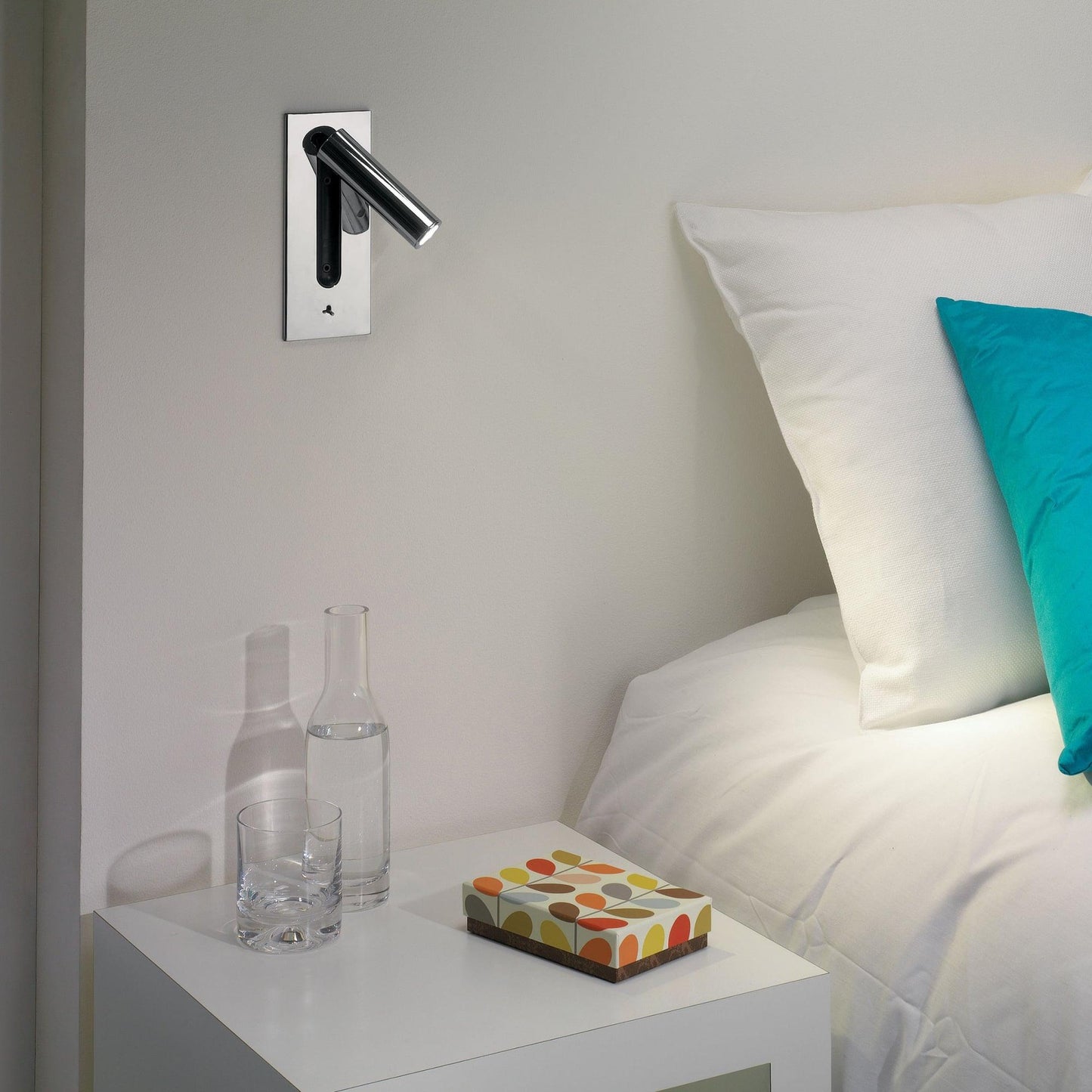 Folded Back Bedside Wall Lamp | Aluminum Alloy | Matt Black, White, Copper, Bronze, Nickel
