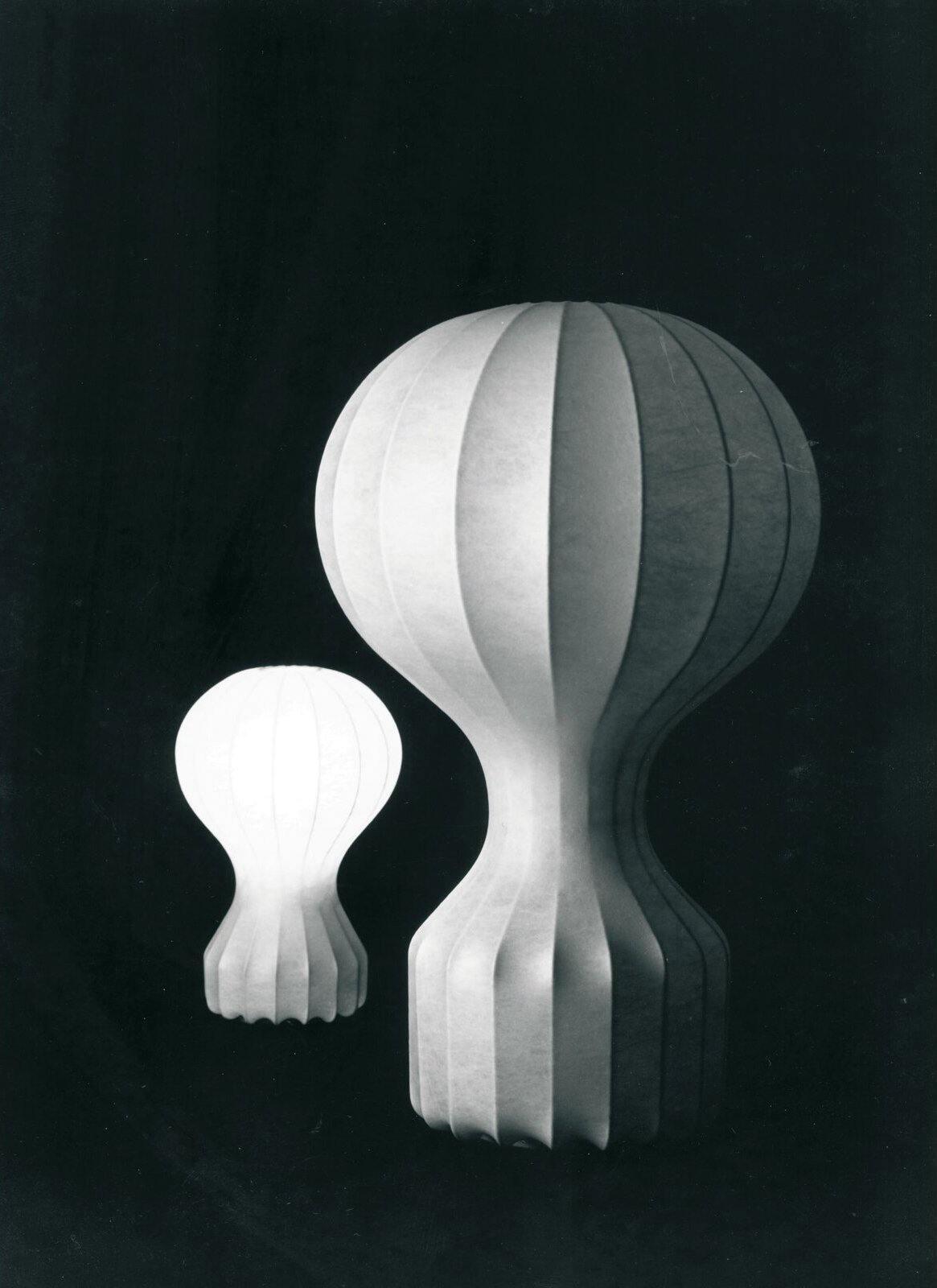 Hot Air Balloon Table Lamp | Steel & Cocoon Design | White Shade