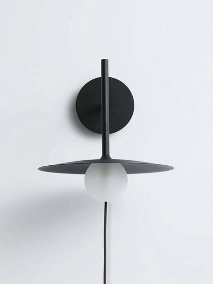 Gea Iron Wall Lamp | Metal, Iron, Glass | White, Black, Gray