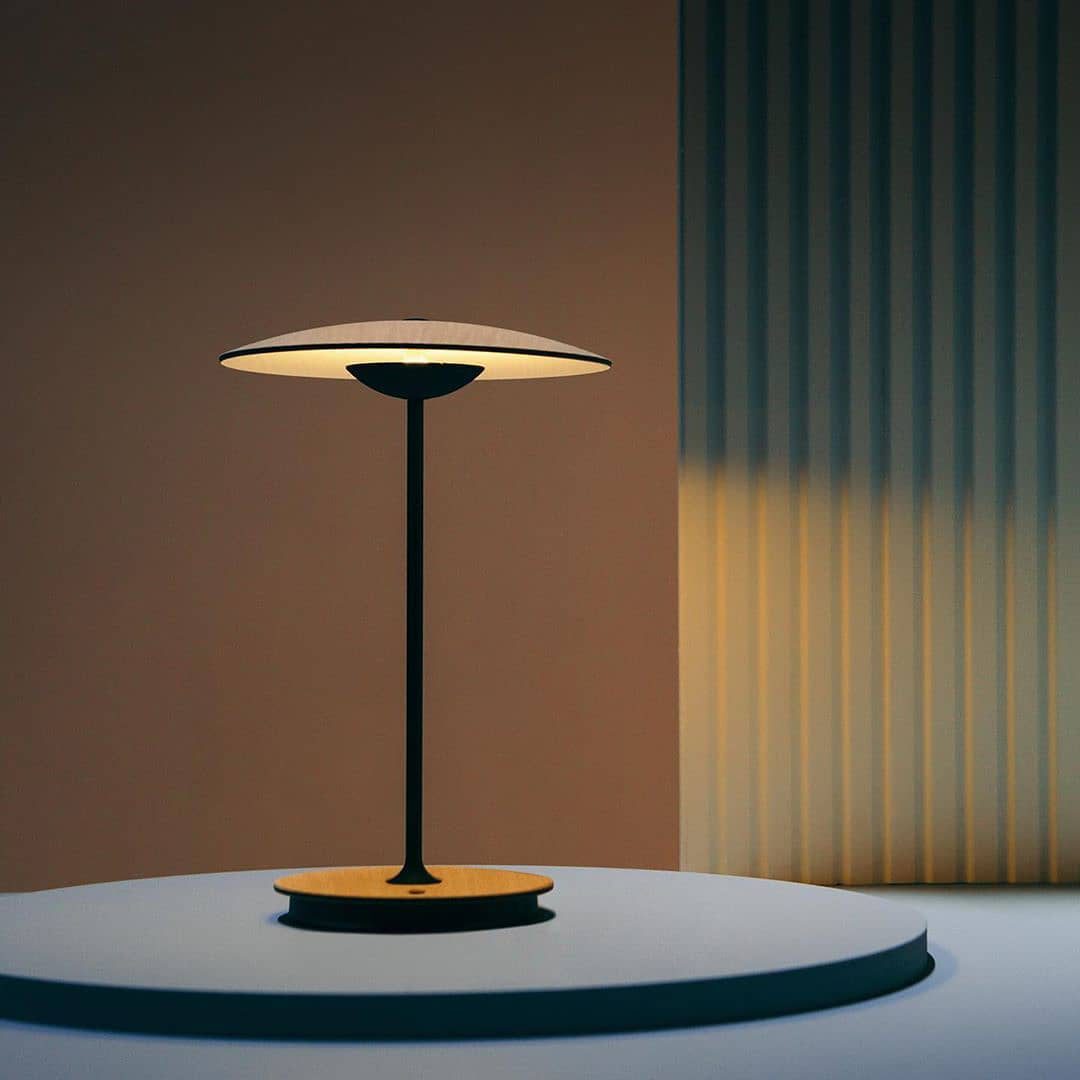 Ginger Table Light | Metal | Woodgrain and Matt Black
