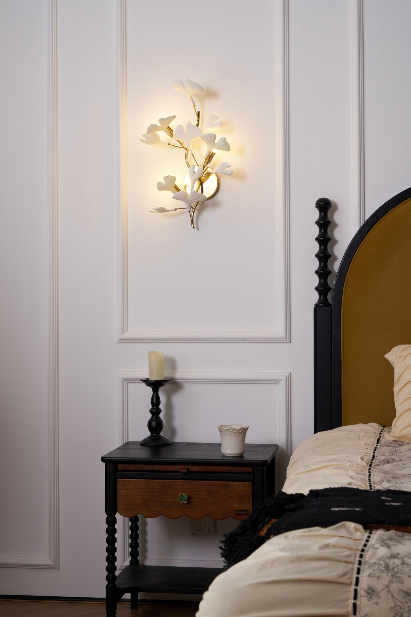 Ginkgo Wall Lamp | Gold & White | Set of 2