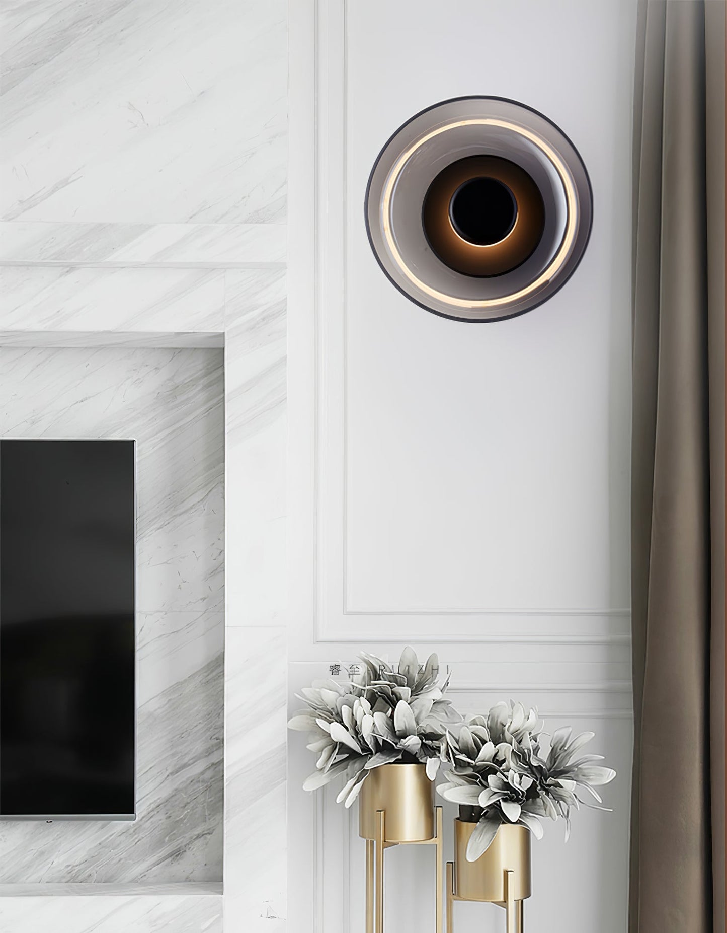 Glimmera Wall Light | Brass & Glass | 10cm Diameter