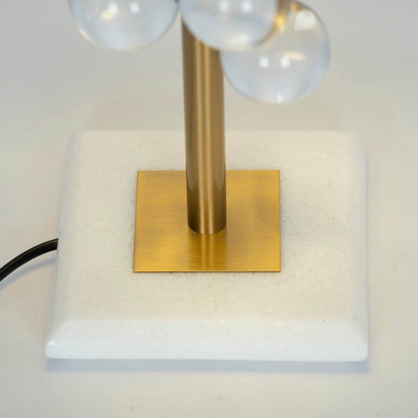 Globo Table Lamp | Copper & Marble | 32cm Diameter