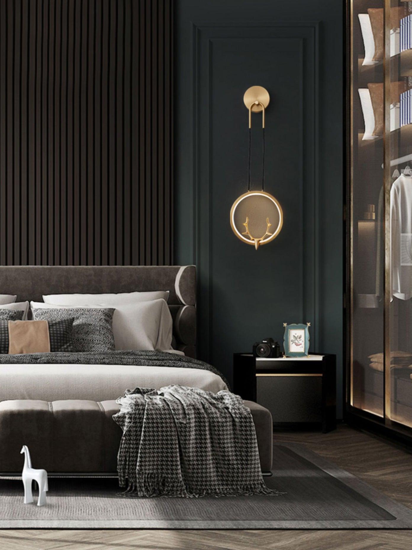 Golden Antler Wall Light | Metal & Brass | Brass Finish