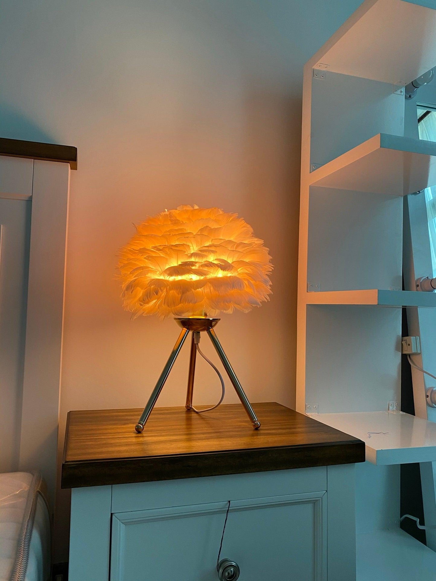 Goose Feather Table Lamp | Metal Base | Pink, White, Gray