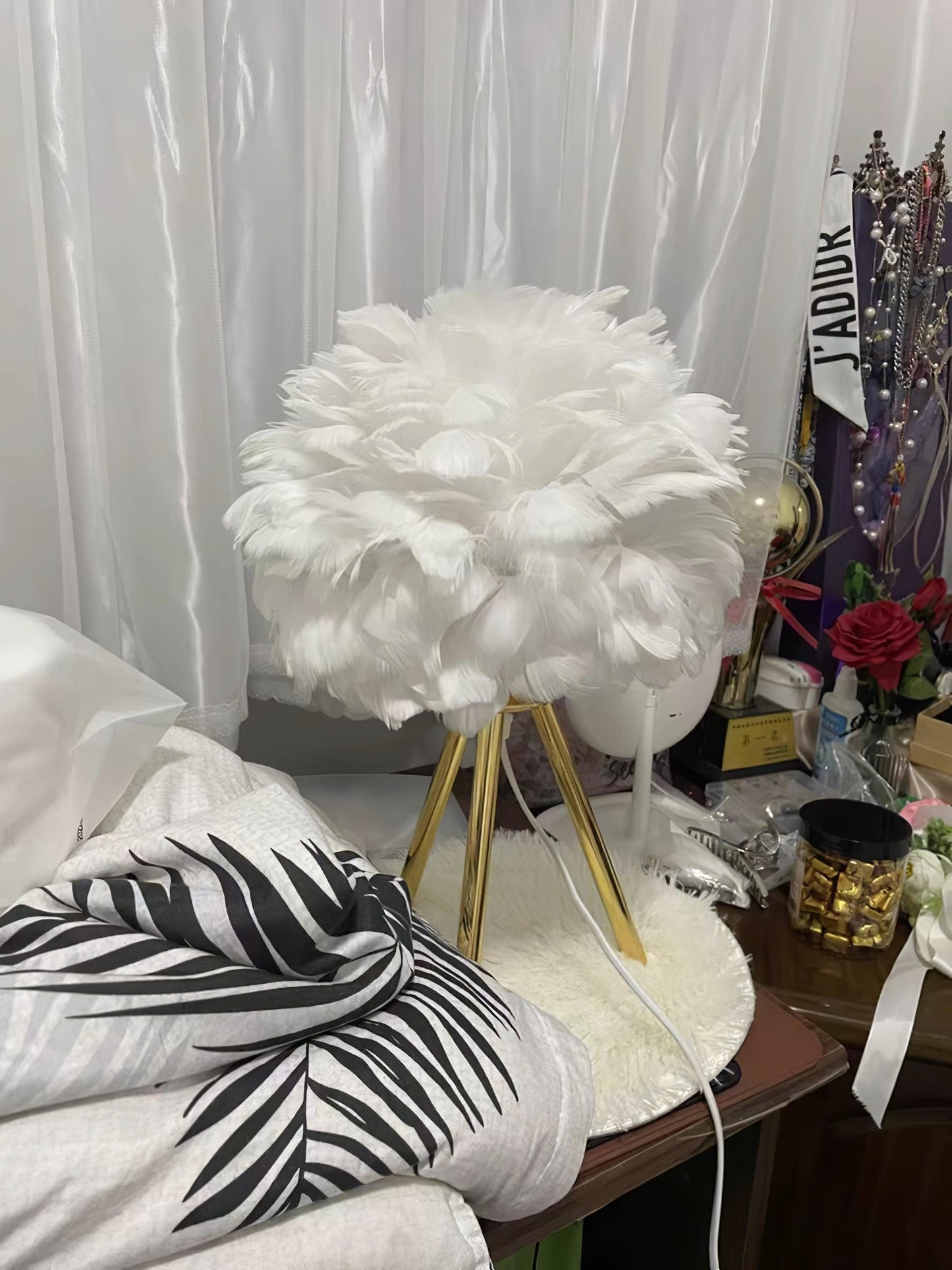 Goose Feather Table Lamp | Metal Base | Pink, White, Gray