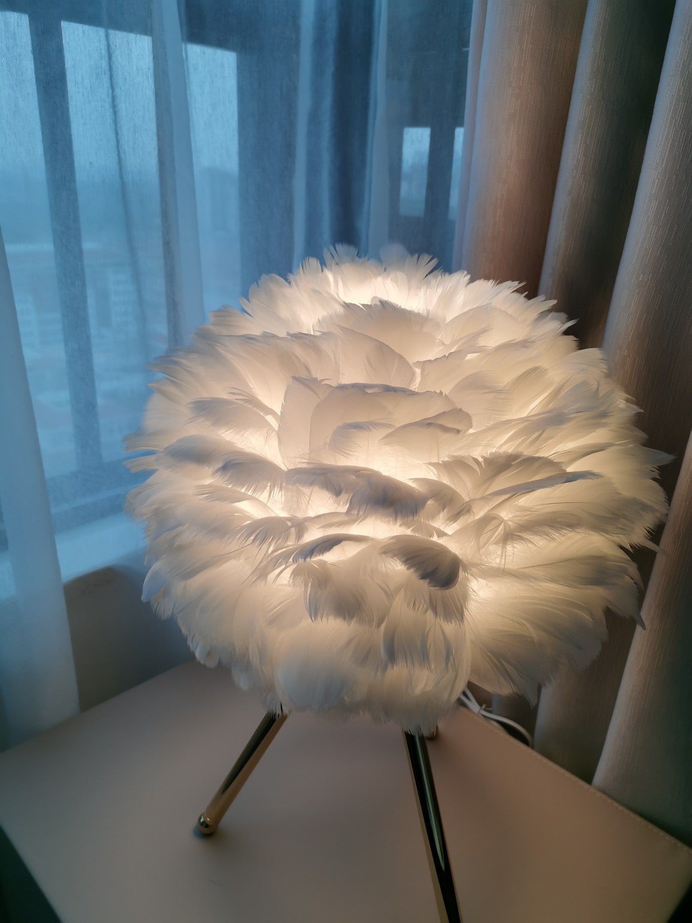 Goose Feather Table Lamp | Metal Base | Pink, White, Gray