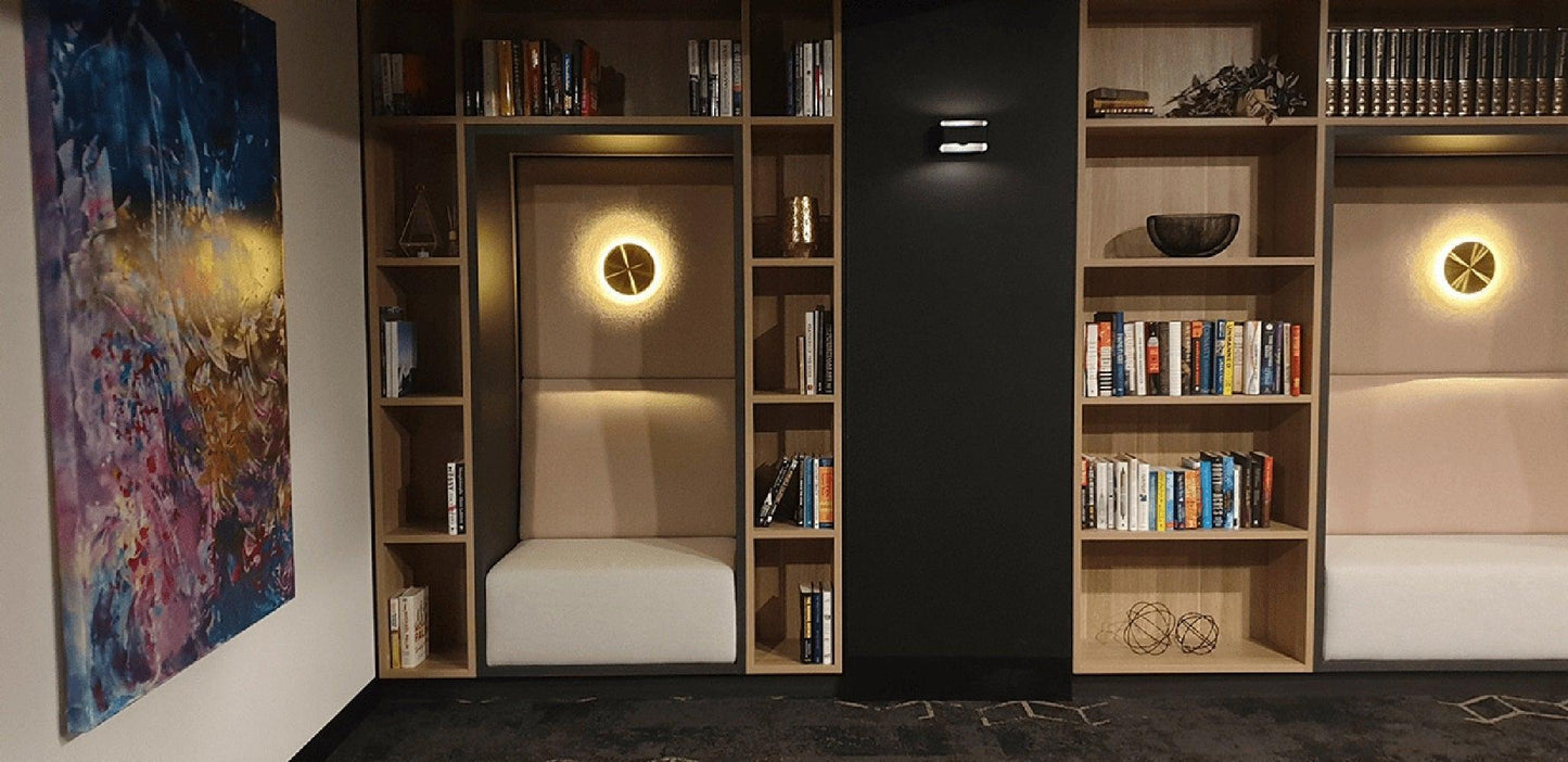 Gossa Wall Sconce | Metal | Set of 2 | Gold, White, Black