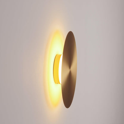 Gossa Wall Sconce | Metal | Set of 2 | Gold, White, Black