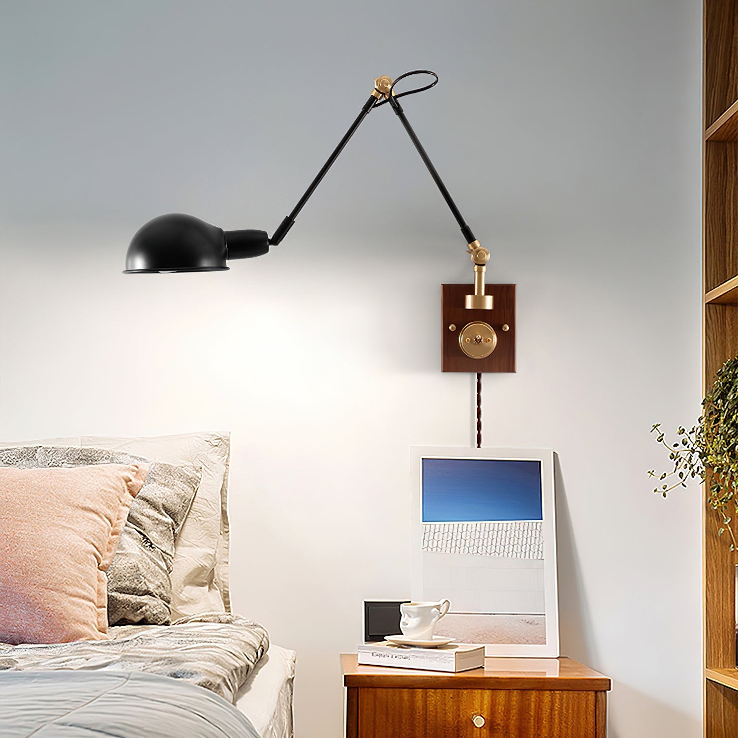 Gris Plug-In Wall Lamp | Black Metal & Walnut Wood | Modern Design