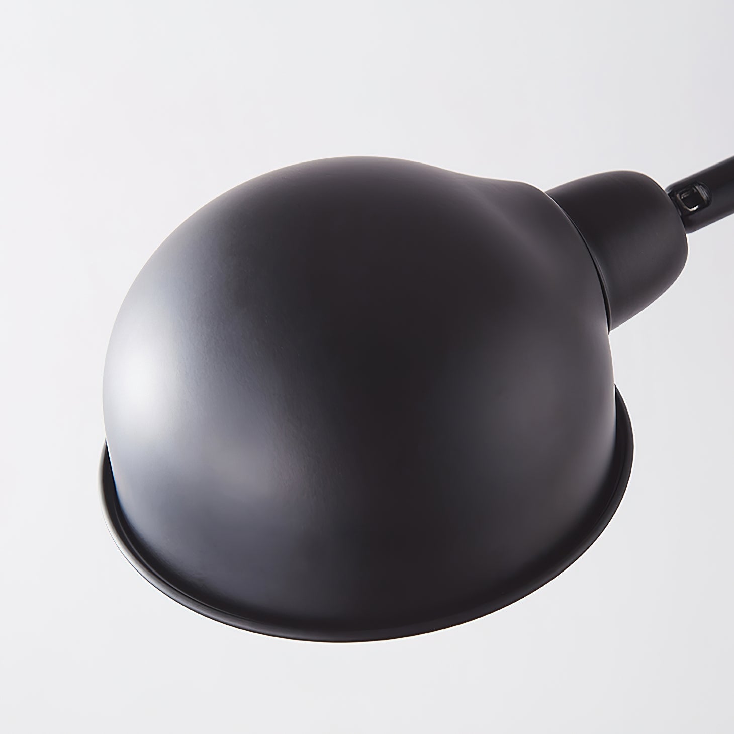 Gris Plug-In Wall Lamp | Black Metal & Walnut Wood | Modern Design