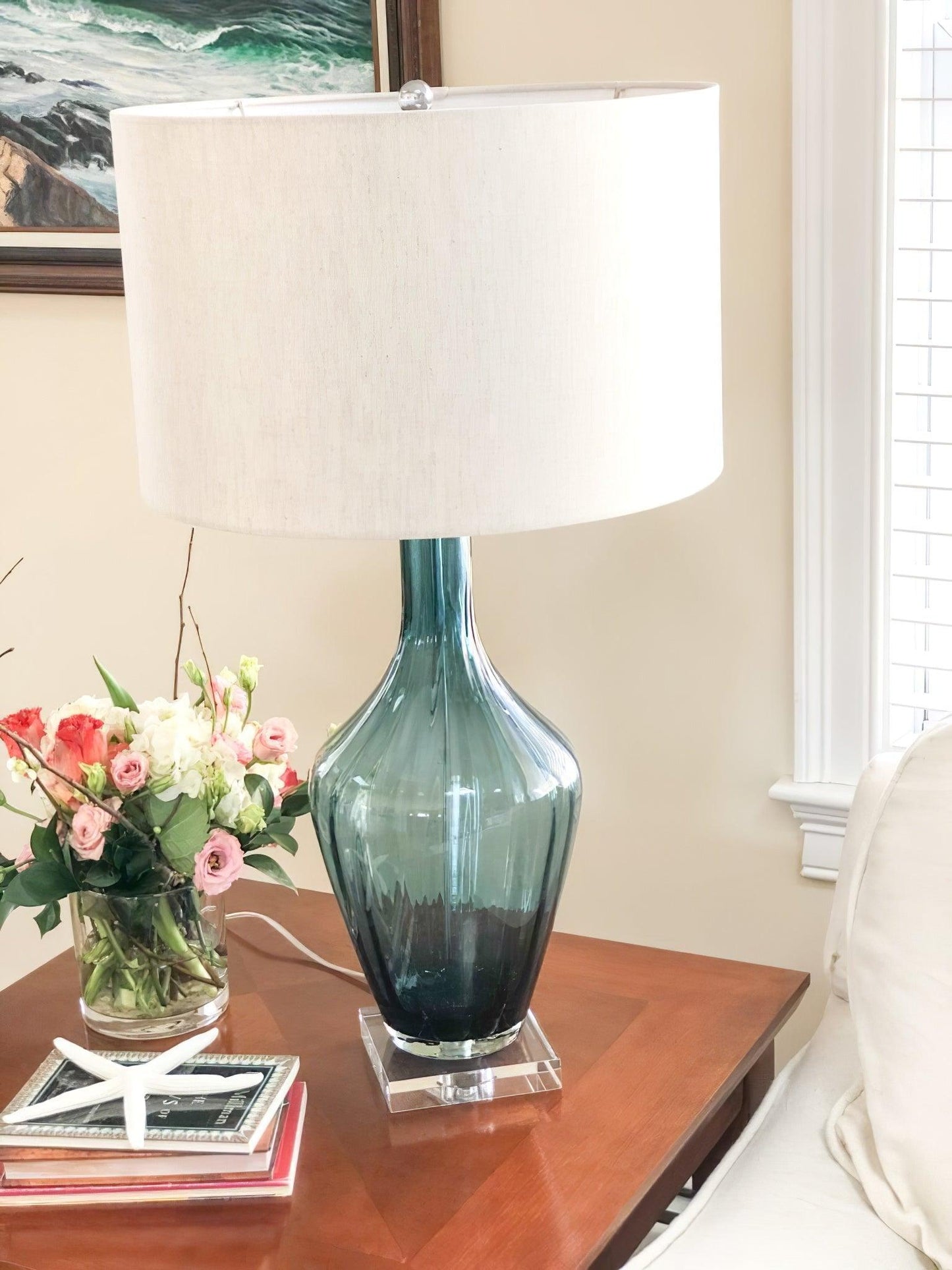 Hagano Table Lamp | Azure Blue Glass | Crystal Details