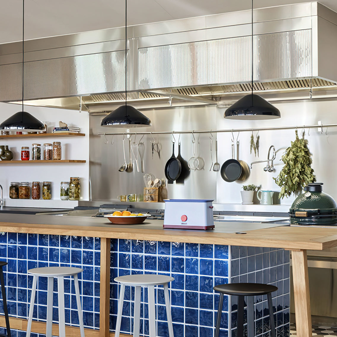 Pao Pendant Light | Metal & Acrylic | Adjustable 150cm