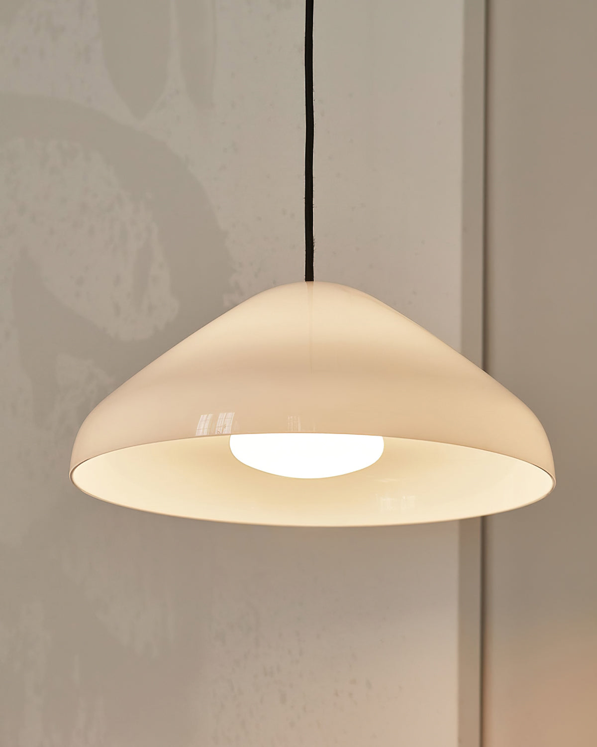 Pao Pendant Light | Metal & Acrylic | Adjustable 150cm