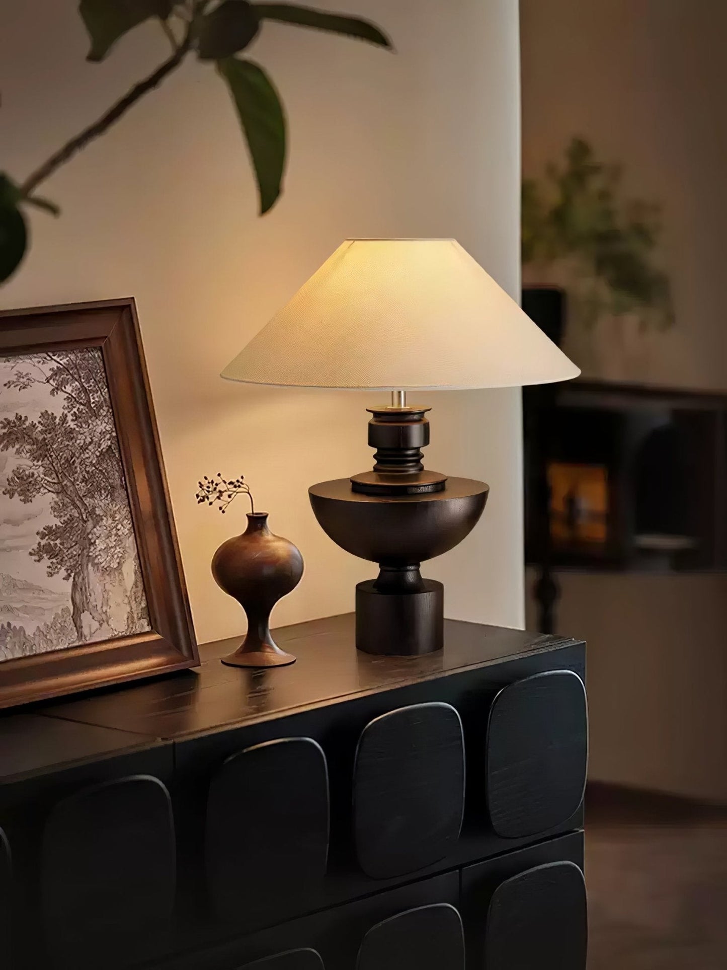 Helios Vase Table Lamp | Wooden Base | Beige Shade