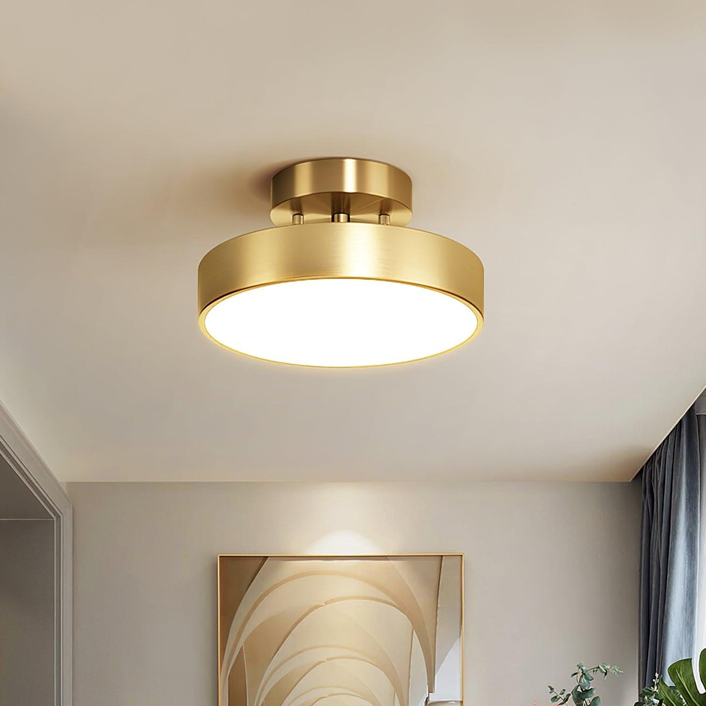 Hero Rotating Ceiling Lamp | Brass Finish | Rotating