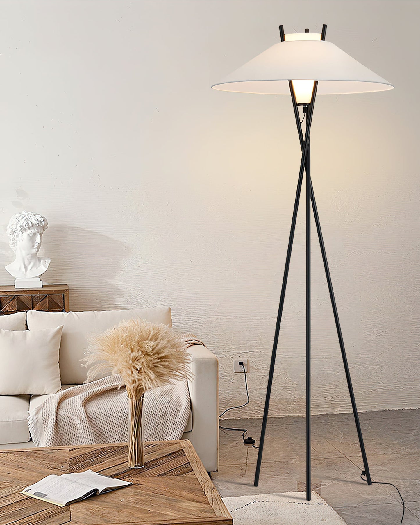 Hoka Tripod Floor Lamp | Metal Frame | Black and White