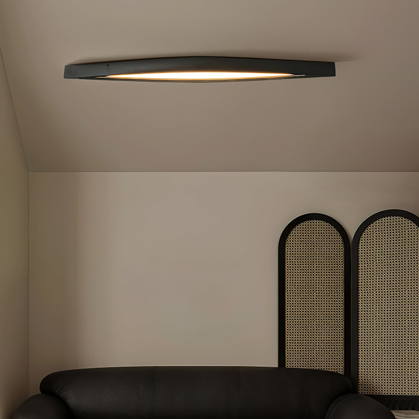 Horizon Linear Wood Ceiling Lamp | Wood/Metal/Acrylic | White Shade