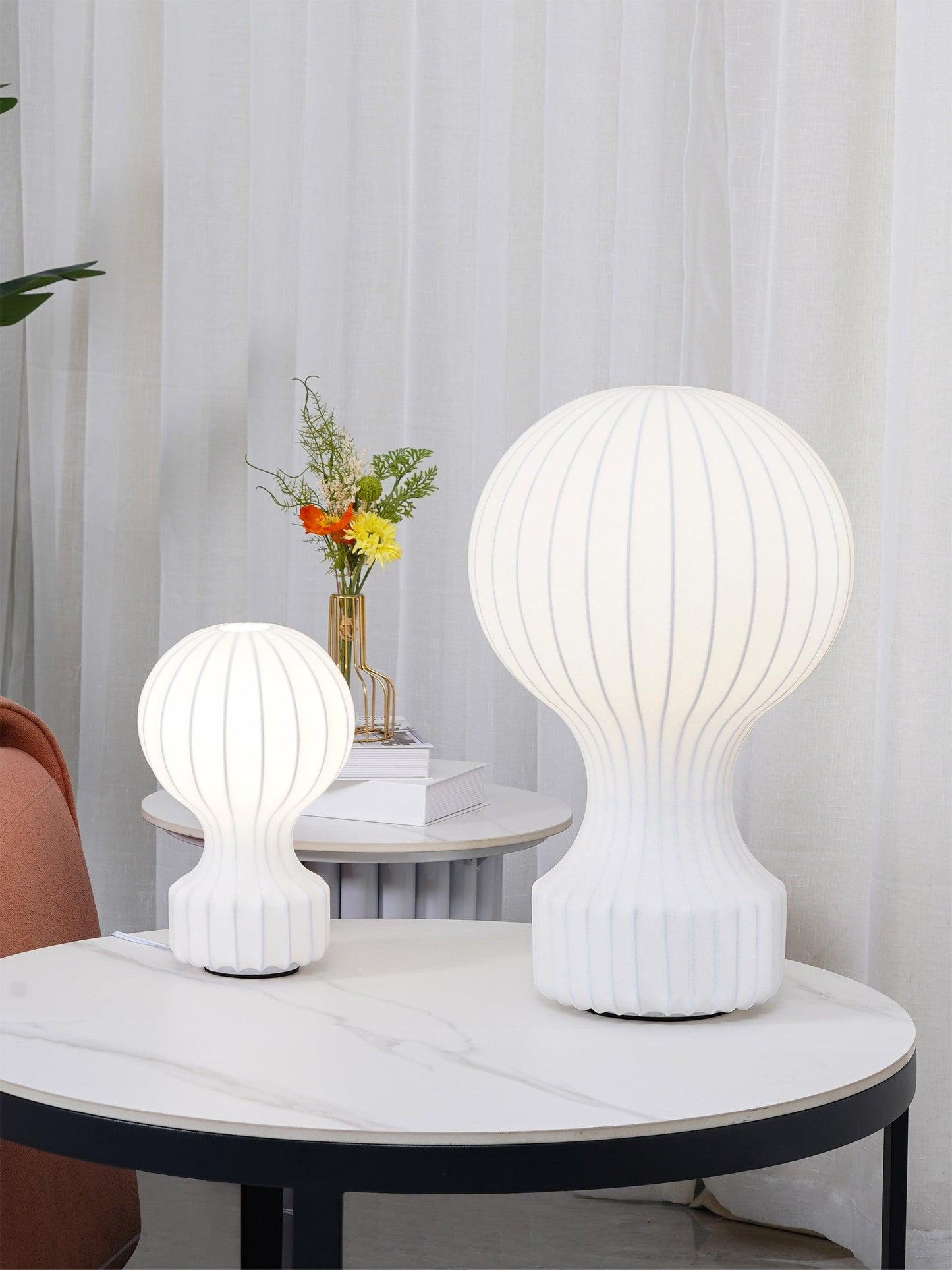 Hot Air Balloon Table Lamp | Steel & Cocoon Design | White Shade