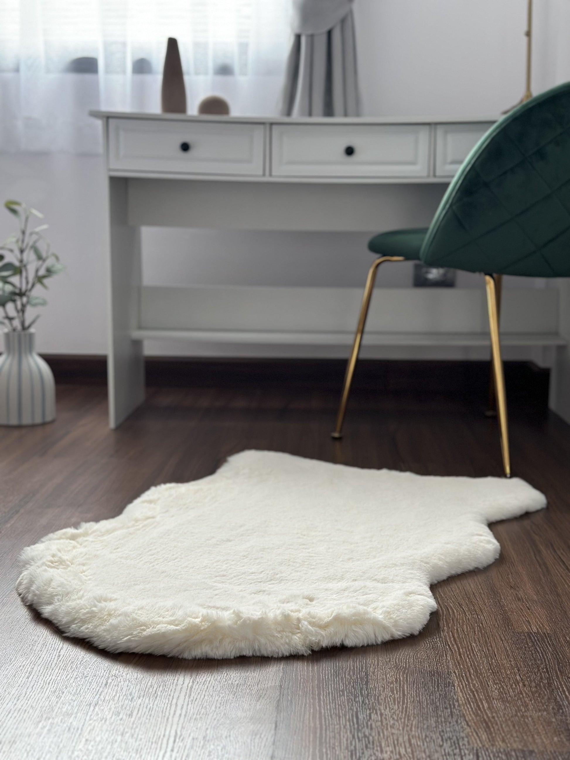 Extra Soft & Fluffy Thick Single Pelt Rabbit Fur Area Rug