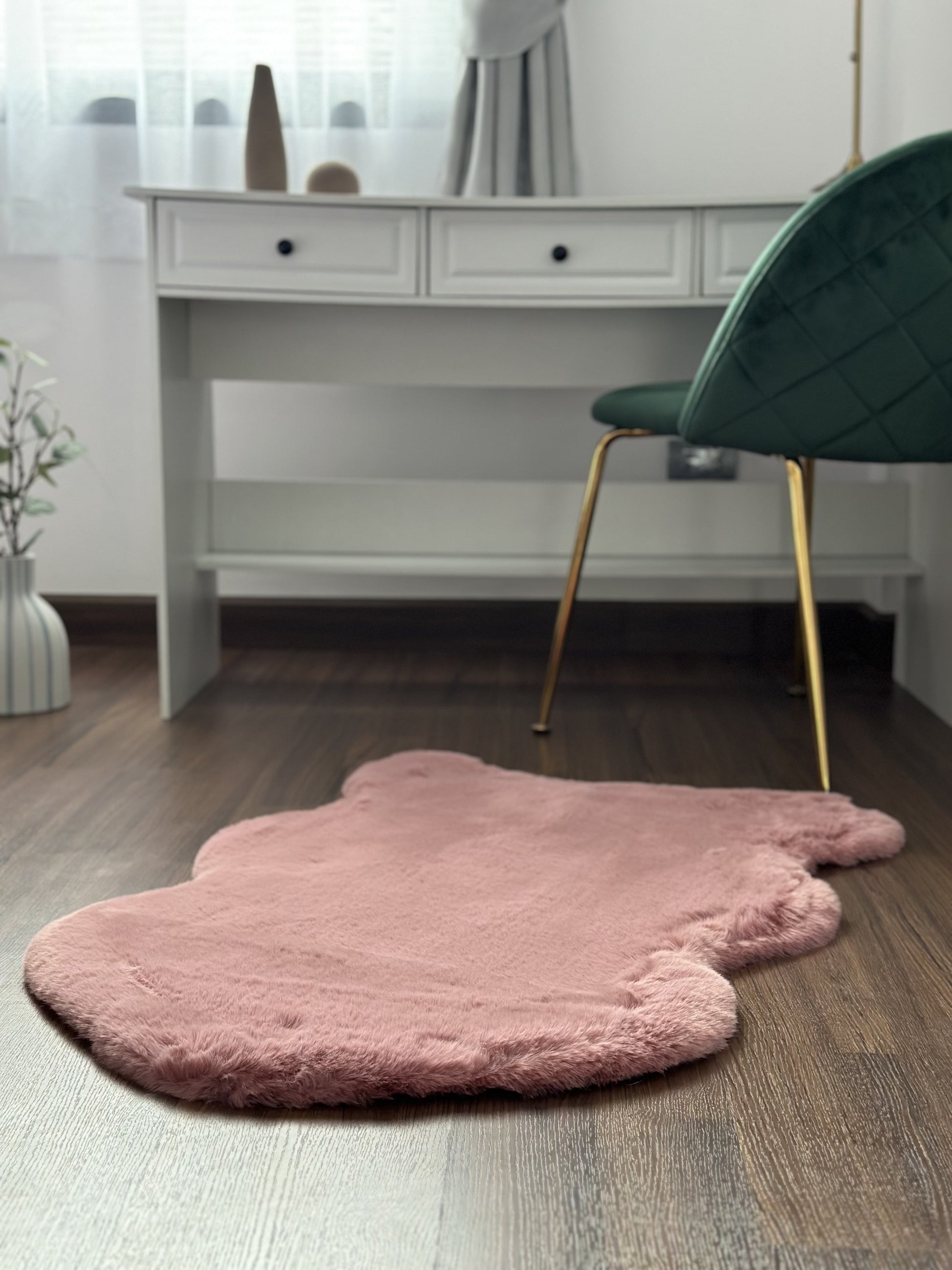 Extra Soft & Fluffy Thick Single Pelt Rabbit Fur Area Rug