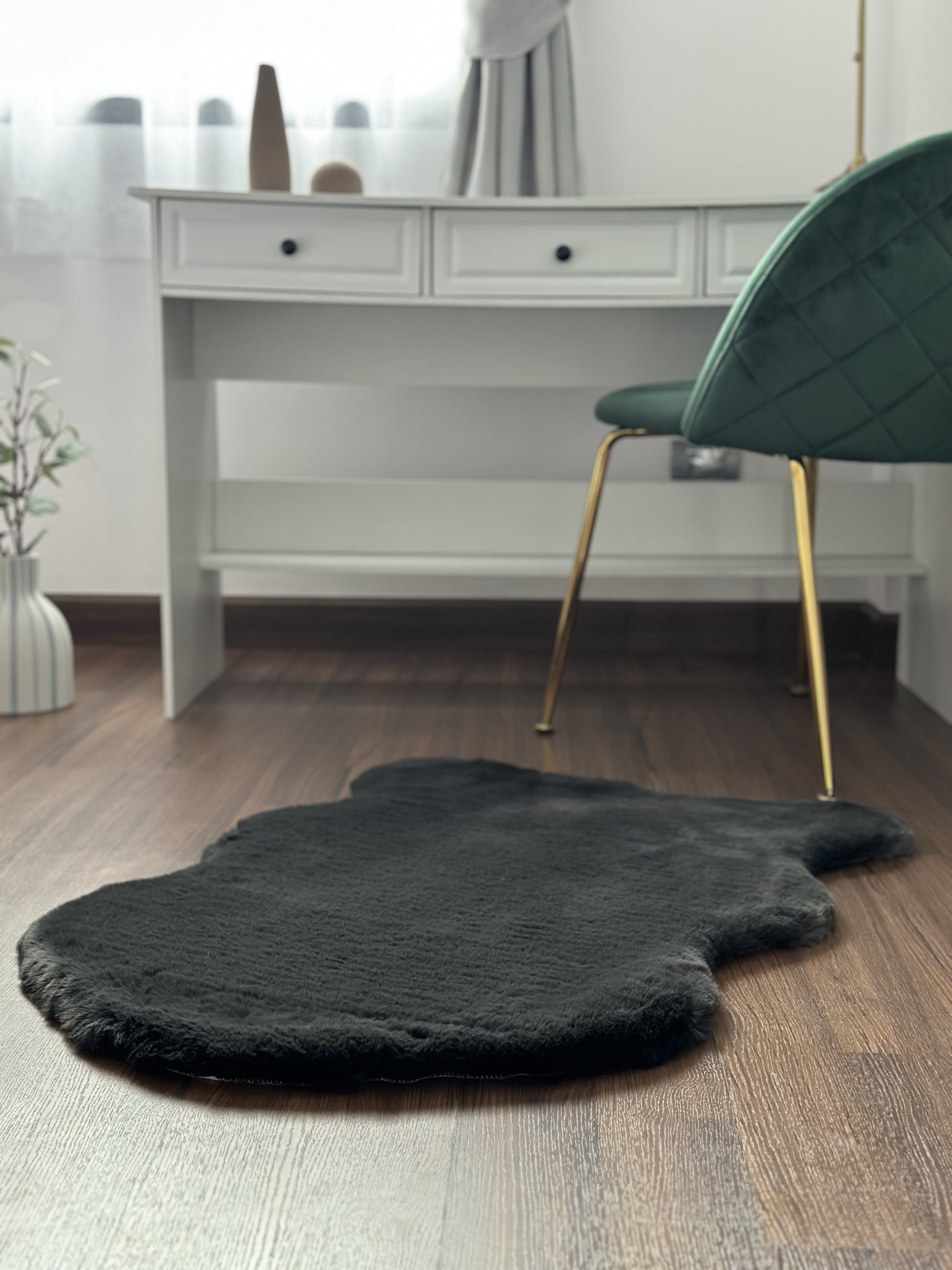 Extra Soft & Fluffy Thick Single Pelt Rabbit Fur Area Rug
