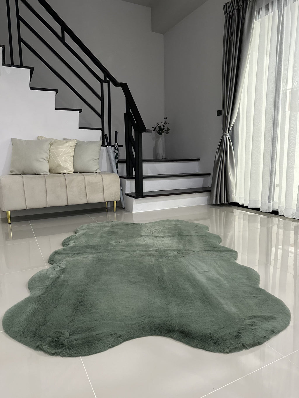 Rabbit Fur Area Rug | Extra Soft & Fluffy | Quad Pelt Design