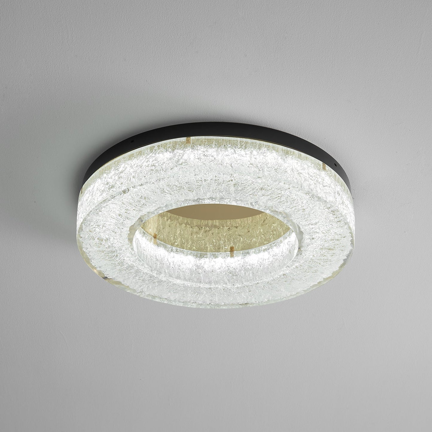 Ice Crack Ceiling Lamp | Brass & Resin | Circle