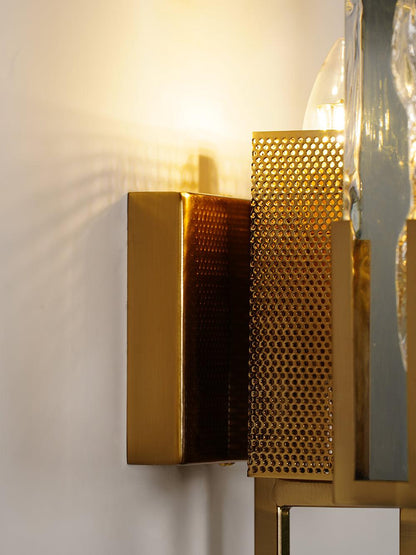 Ice Crystal Wall Lamp | Crystal Glass | Brass Finish