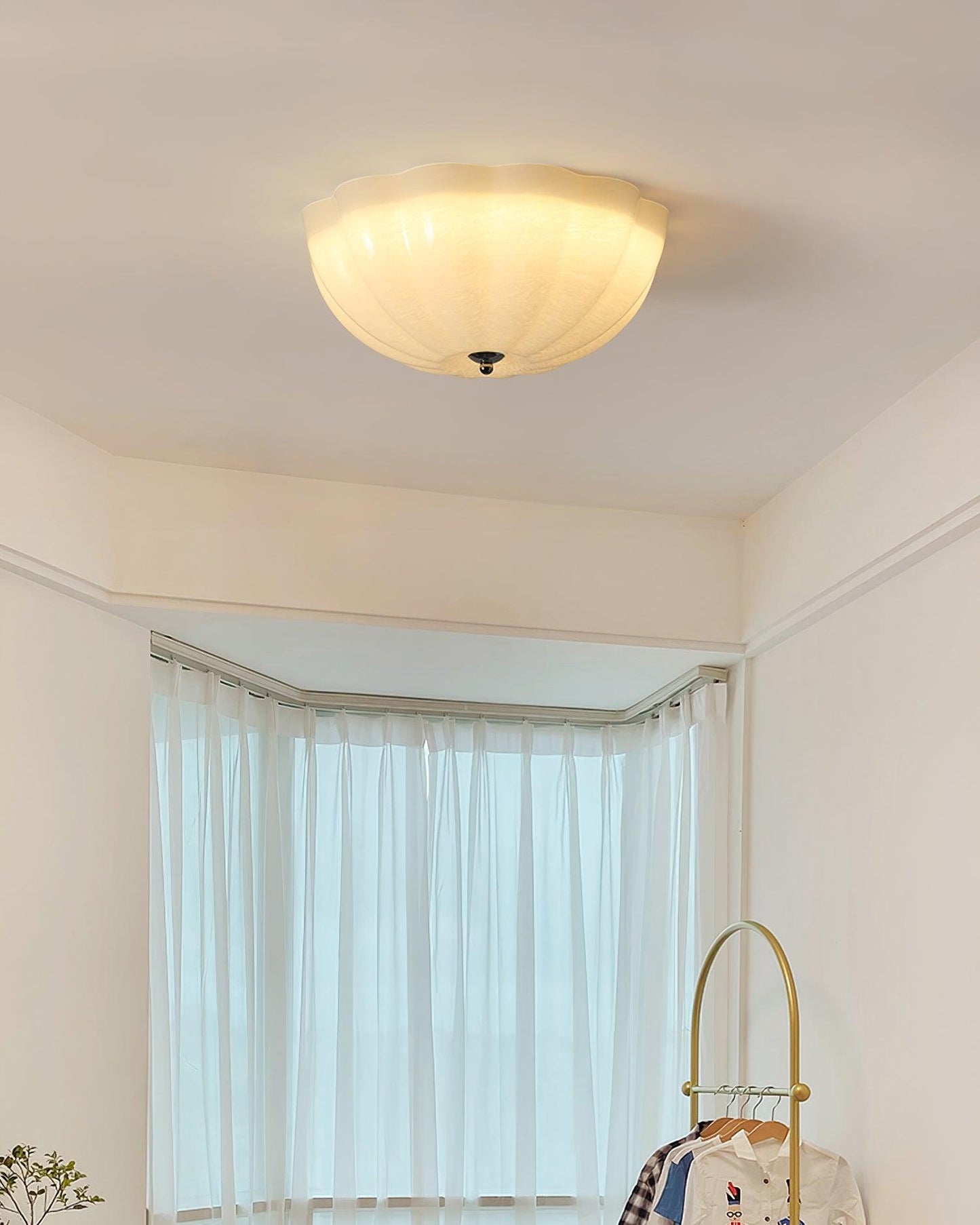 Jelly LED Ceiling Lamp | Metal & Glass | Chrome & White