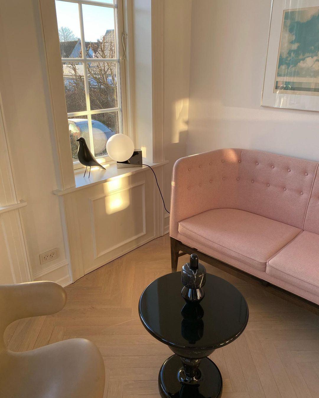 Fusion Table Lamp | Opaline Glass | Black, Chrome, Pink